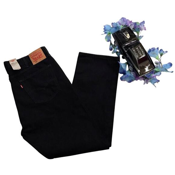 Levi's NWOT 505 Black Straight Leg Jeans Men 42 x 34 - Picture 1 of 8